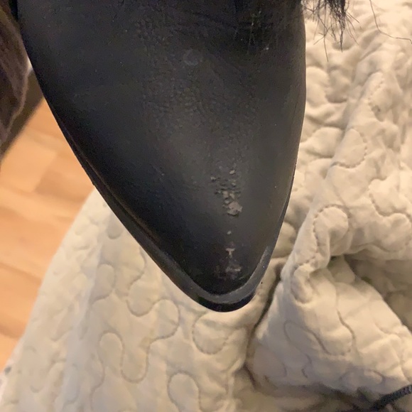 Penny Loves Kenny Black fur boots - Picture 11 of 15